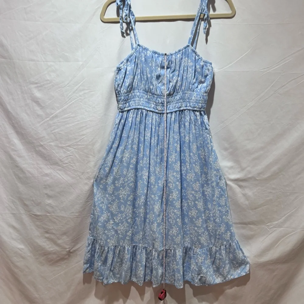 RSQ Tier Printed Dress Light Blue White Floral Pattern Size L Adjustable Straps - Picture 5 of 13